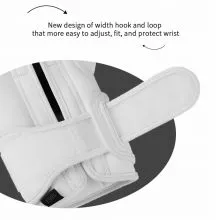 Mănuși de box personalizate mod fix. Putem personaliza modul fix de mănuși de box în funcție de nevoile dvs., cum ar fi puteți comanda diferite dimensiuni de cârlig și buclă și designul de fixare. Fixat cu șireturi sau compozit de șireturi și design velcro este, de asemenea, disponibil.