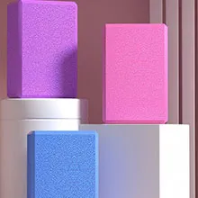 Cărămizi de yoga imprimate la cald personalizate, cu rezistență îmbunătățită la uzură, rezistență la compresie și indice anti-alunecare. Opțiuni de finisare: lucios, mat, AQ, spot UV, UV și acoperire holografică, gofrare, ștanțare, ștanțare la cald.