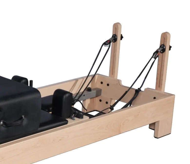 Body Training Core Bed Maple Wood Pilates Reformer Mașină cu suport interior pentru picioare