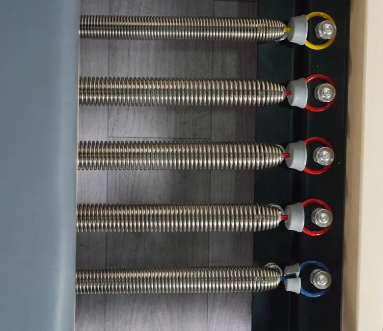 Aparat de exercitii Pilates pliabil cu picioare din lemn