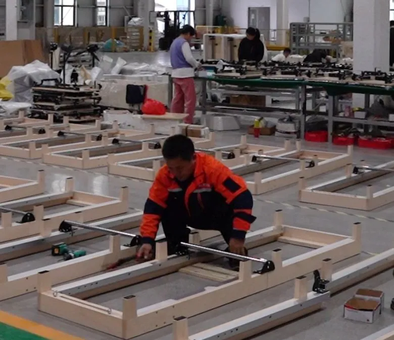 Aparat de exercitii Pilates pliabil cu picioare din lemn