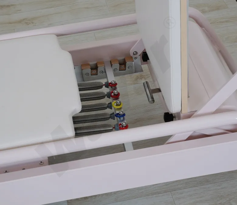 Nou model de Pilates din oțel roz cu bară pentru picioare încorporată