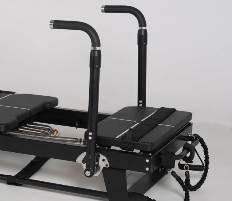 Aparat Pilates Reformer ultra-core