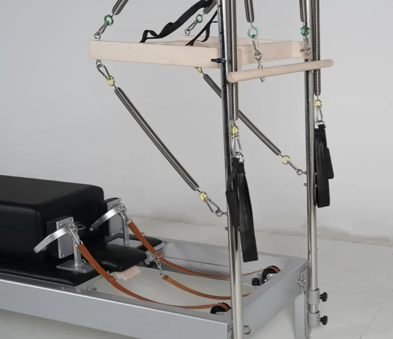 Pilates Reformer clasic cu turn