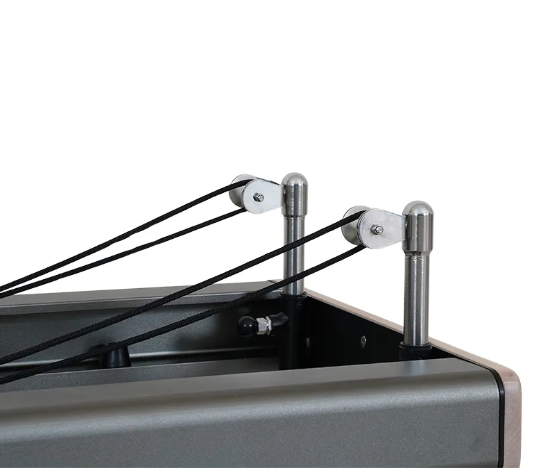 Pat Pilates Reformer din aluminiu anodizat gri Gunmetal