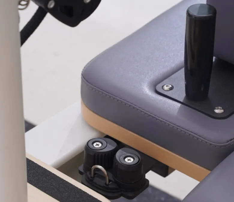 Studio Pilates Reformer din aliaj de aluminiu cu turn